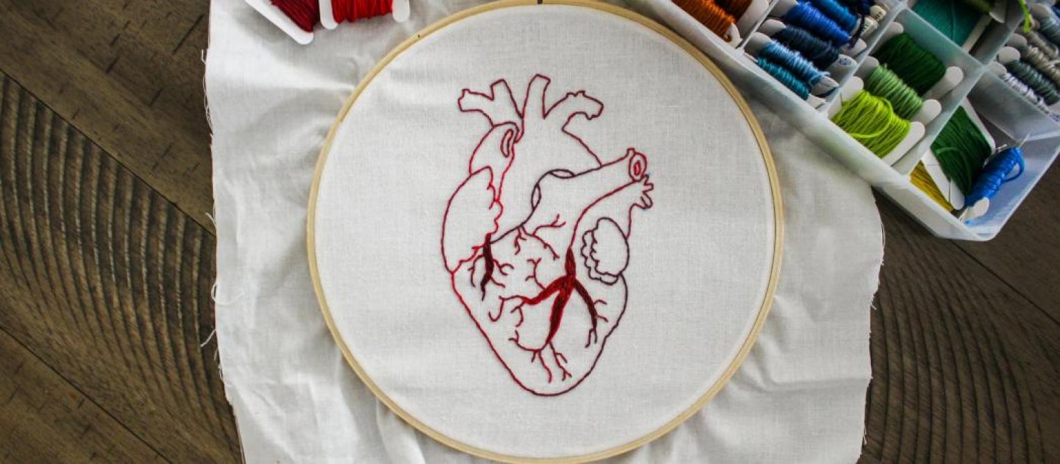 Faire de la hotsell broderie sur tee shirt
