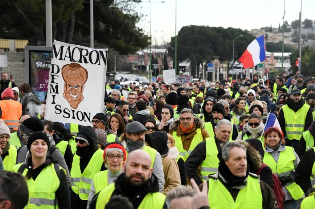 Les Gilets Jaunes De Nouveau Dans La Rue Après Les