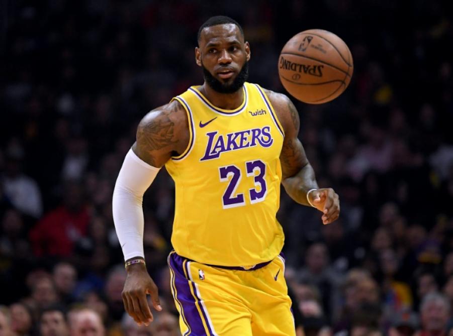 NBA: LeBron James de retour avec les Lakers