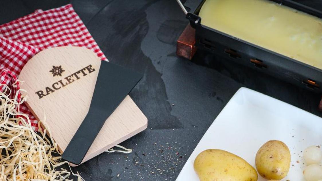 Pourquoi la raclette est déjà de retour sur les tables françaises - Le  Parisien