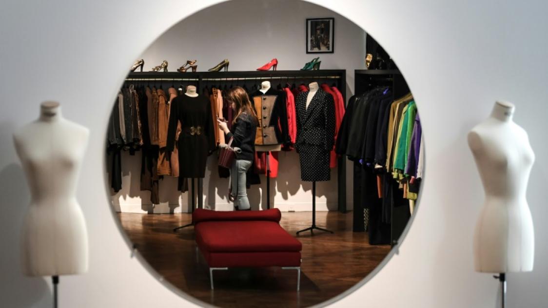 Vente vetements catherine deneuve cheap