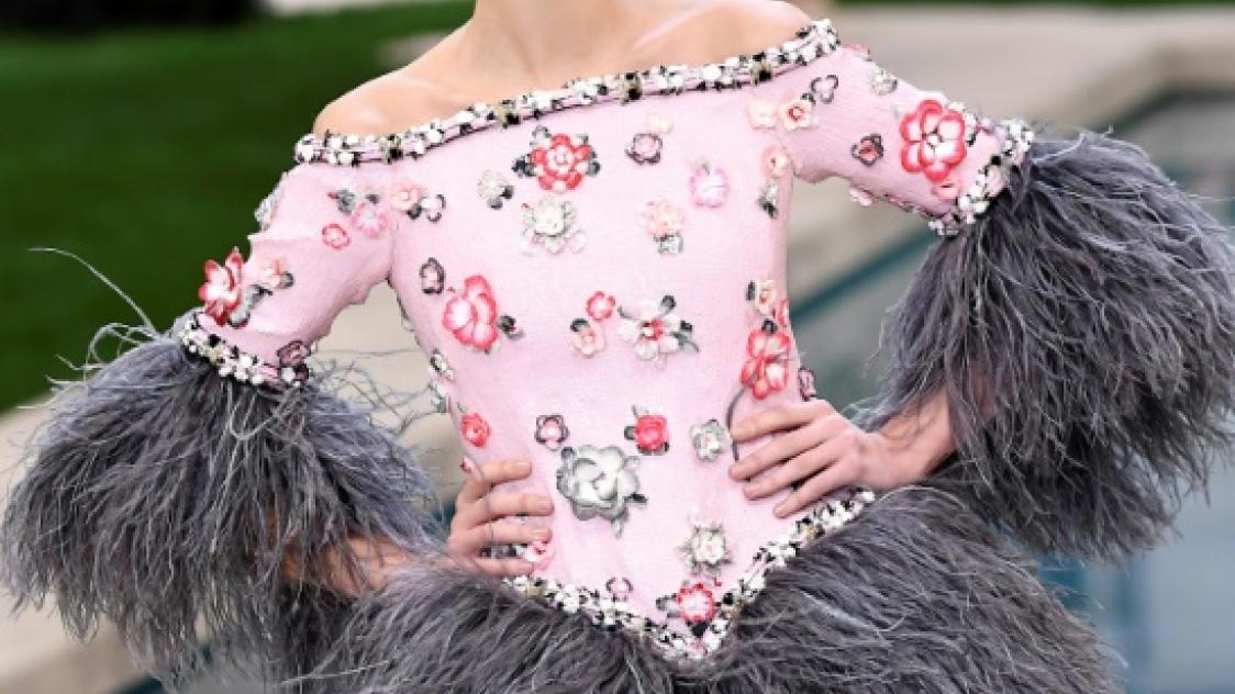 Robe hotsell chanel rose