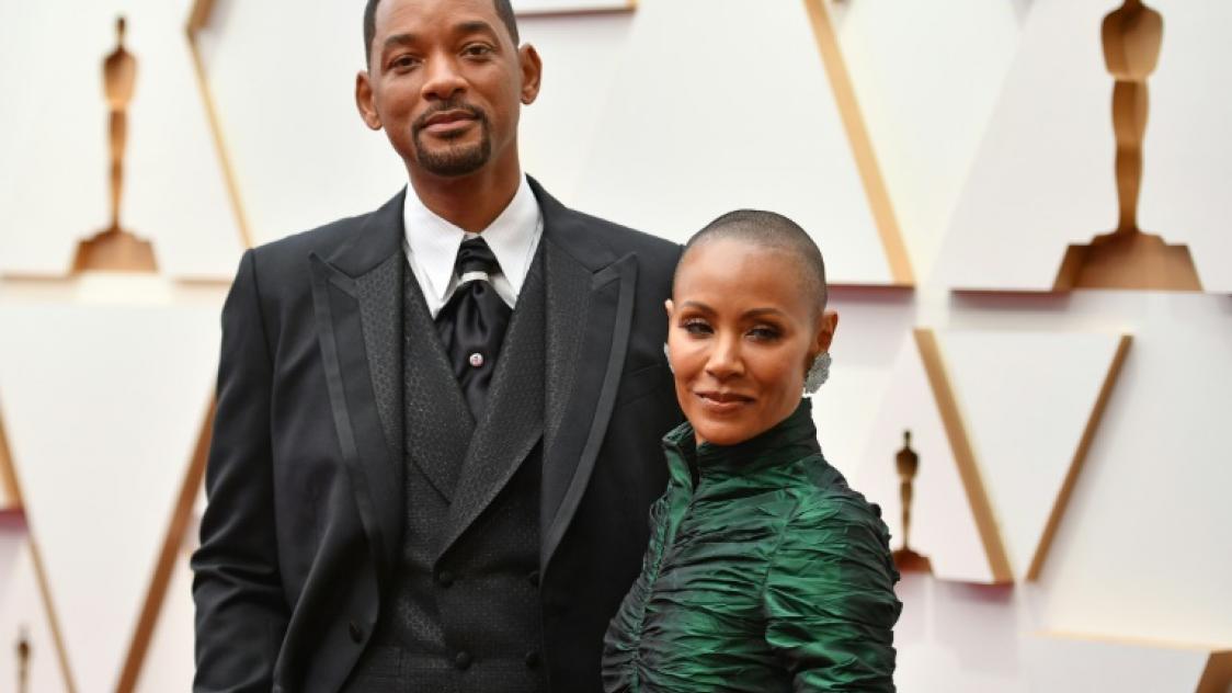 Will Smith s excuse publiquement pour avoir gifl Chris Rock aux