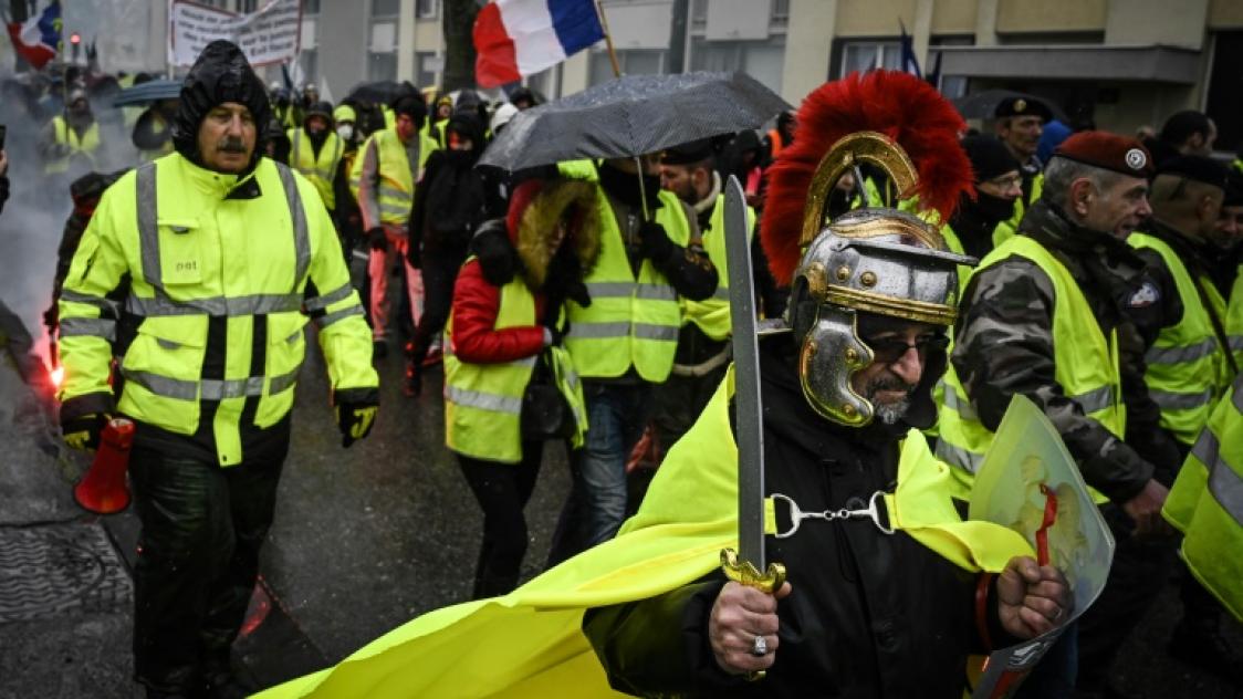 Des manifestants gilets jaunes, le 2 février 2019 à Valence
