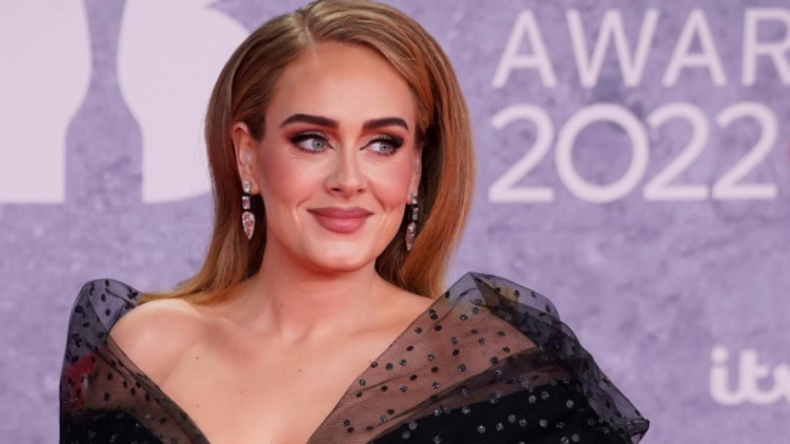 La chanteuse Adele aux BRIT awards à Londres, en février 2022