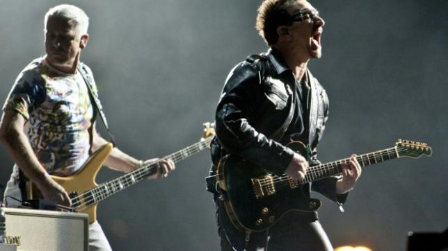 Bono, leader de U2, en concert à Montréal le 9 juillet 2011