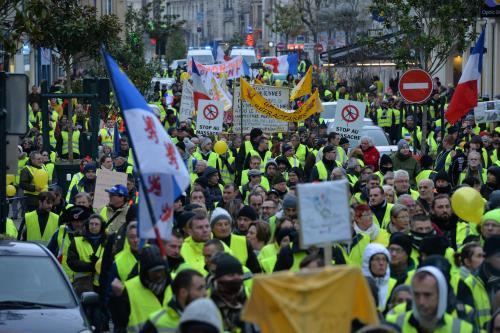 Les Gilets Jaunes De La Région Se Donnent Rendez Vous à
