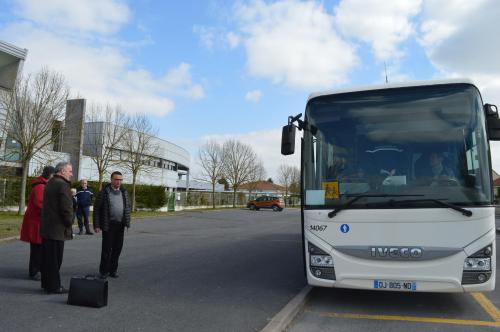 La Securite Et Le Respect Dans Les Cars A Witry Les Reims