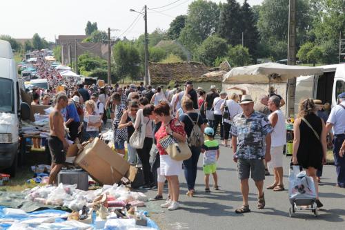 Voila La Liste Des 50 Brocantes Du Week End Dans L Aisne La Marne Et Les Ardennes