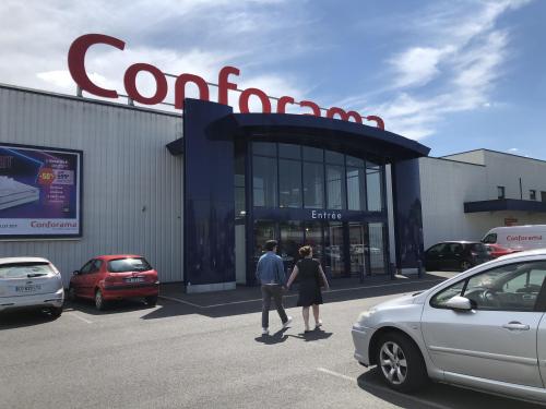 Fermeture De Conforama La Ville De Chateau Thierry Est Sous Le Choc