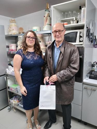 Commerce : Aurélie au service des gourmands à saint-Jean-de-Bonneval - L'Est Eclair
