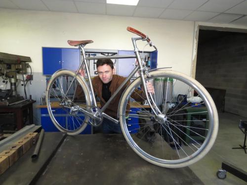 Cadence Le Velo Qui S Adapte Au Cycliste