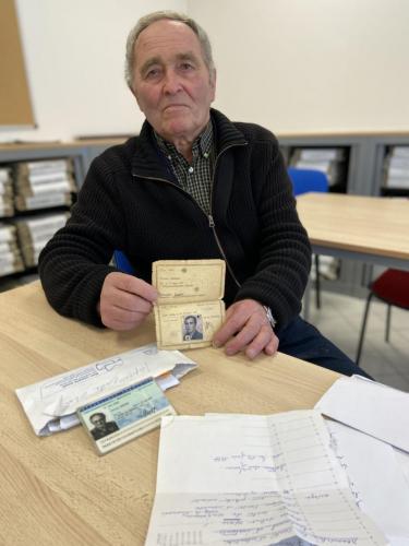 Montmorency Beaufort Jean 82 Ans Et Sans Papiers