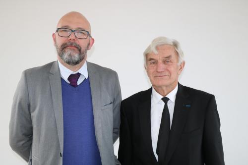 Changement De Tete A L Association Pour Le Developpement Economie