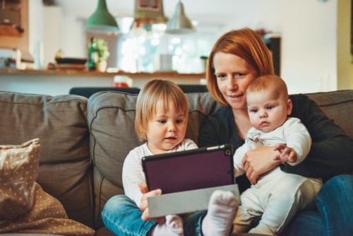 Confinement L Arret De Travail Pour Garde D Enfant Est Il