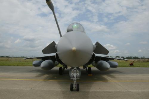 Un Passager De Rafale S Ejecte Par Erreur Apres Le Decollage De