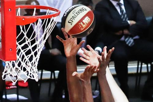 Basket Ball Coupes De France Masculine Et Feminine Chalons Reims Debutera Chez Une N1 Saint Quentin Rendra Visite A Une Pro B Les Remoises Recevront Un Egal Hierarchique