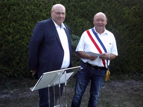 L Honorariat Pour Dominique Vinclair Ancien Maire De Droupt Saint Basle