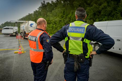 Covid 19 Les Tests Pcr Imposes Avant D Entrer En France Ne Concernent Pas Les Automobilistes