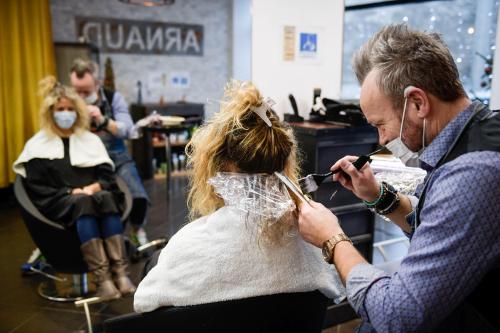 Agressivite Dans Les Salons De Coiffure Precision