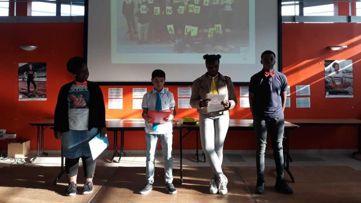 Des Collégiens Rémois Vont Réaliser Un Maillot Pour Léquipe