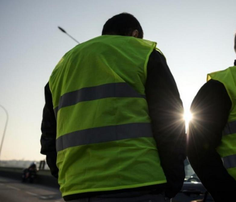 Un Gilet Jaune Blessé Par Un Camion à Saint Dizier En