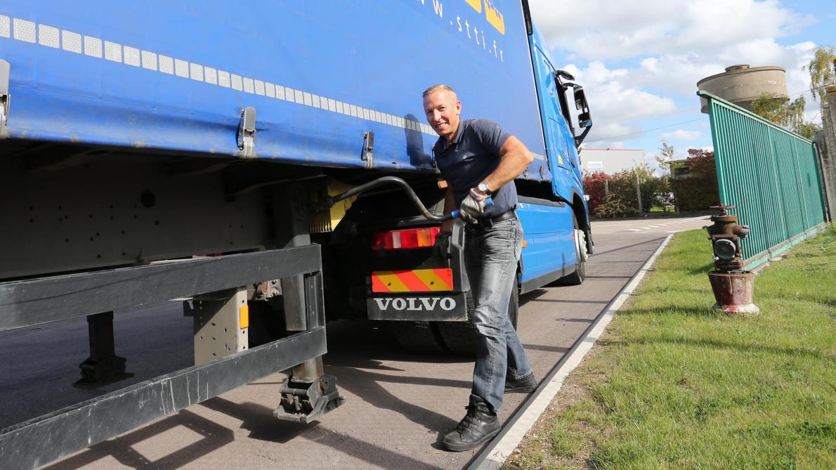 Deux Cents Routiers A Recruter Dans L Aube