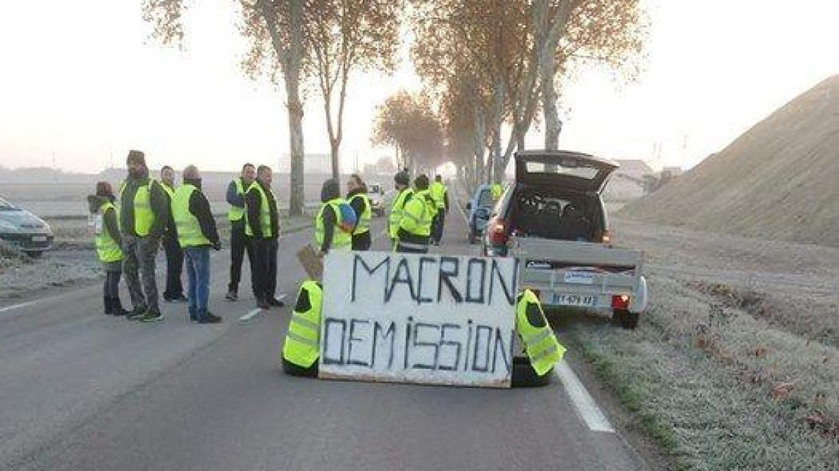 Les Gilets Jaunes Darcis Sur Aube De Nouveau Mobilisés