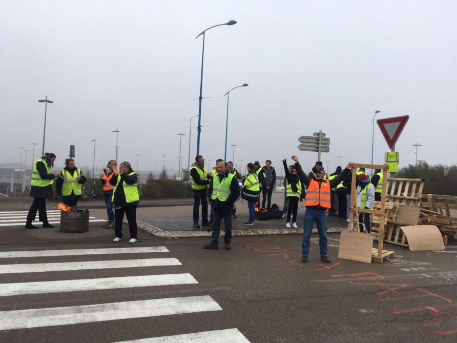 Gilets Jaunes Mobilisation Sans Blocage Ce Jeudi Dans Laube