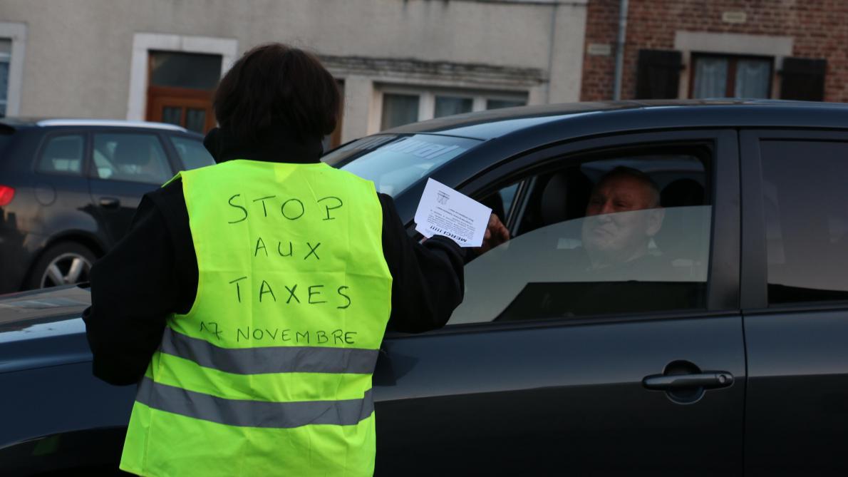 Nord Des Ardennes La Mobilisation Des Gilets Jaunes Continue