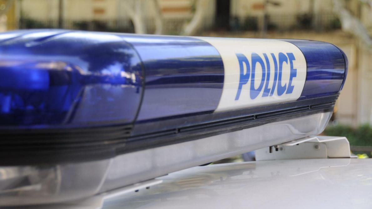 Oise : Le corps calciné d’une jeune fille découvert sous un cabanon incendié Oise : Le corps calciné d’une jeune fille découvert sous un cabanon incendié