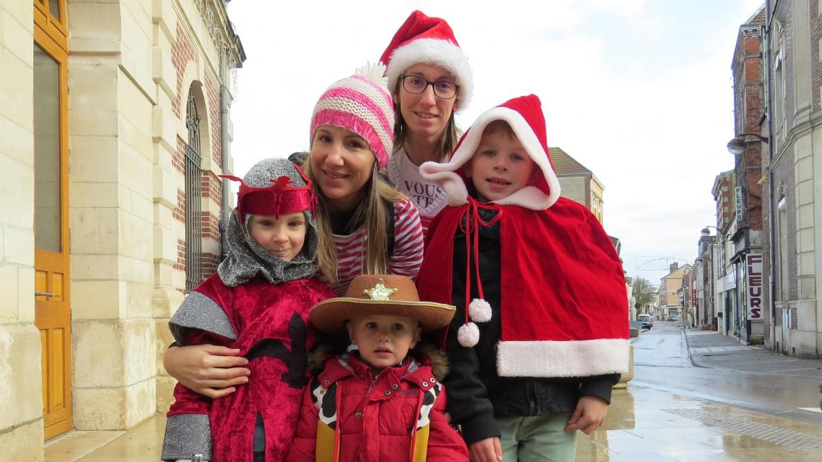 Deguisement Zezette Dans Le Pere Noel Est Une Ordure Costume Zezette Pere Noel Est Une Ordure - Get Images Two