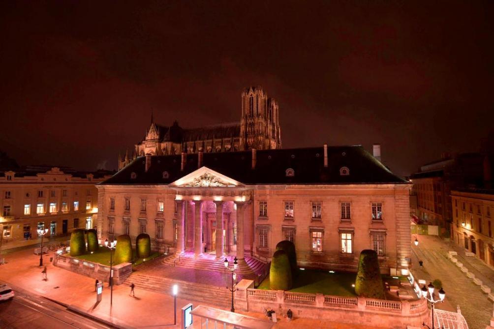 Reims Condamnee Pour Des Escroqueries En Serie