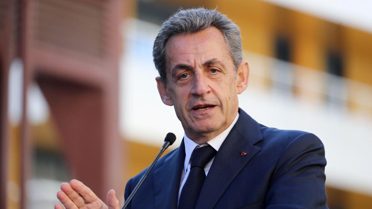 Le Psg Offre Un Beau Cadeau A Nicolas Sarkozy Pour Son Anniversaire