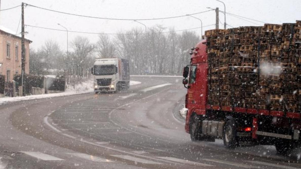 Risque De Neige Des Restrictions De Circulation Pour Les Poids Lourds Dans La Marne Et Les Ardennes