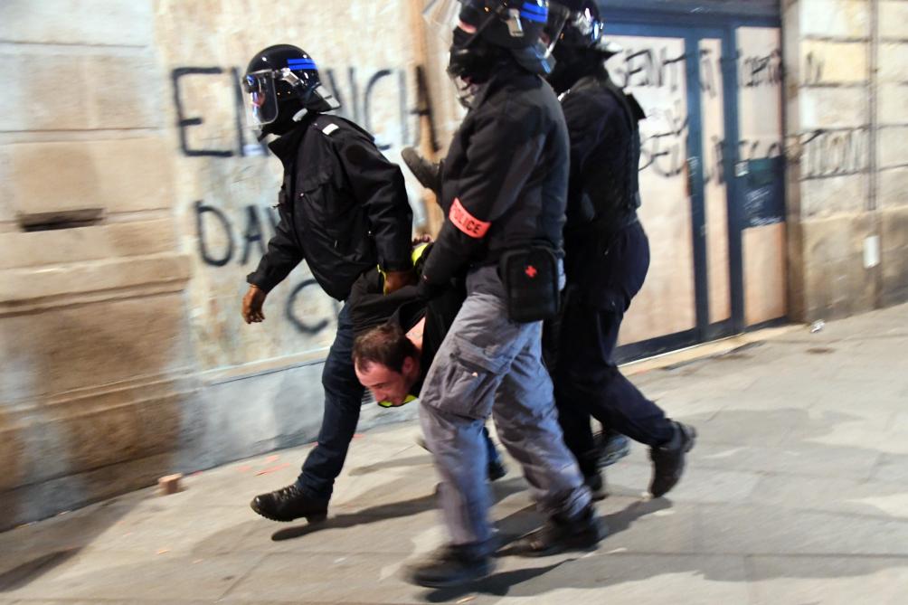 Gilets Jaunes 51 400 Manifestants En France Samedi Un