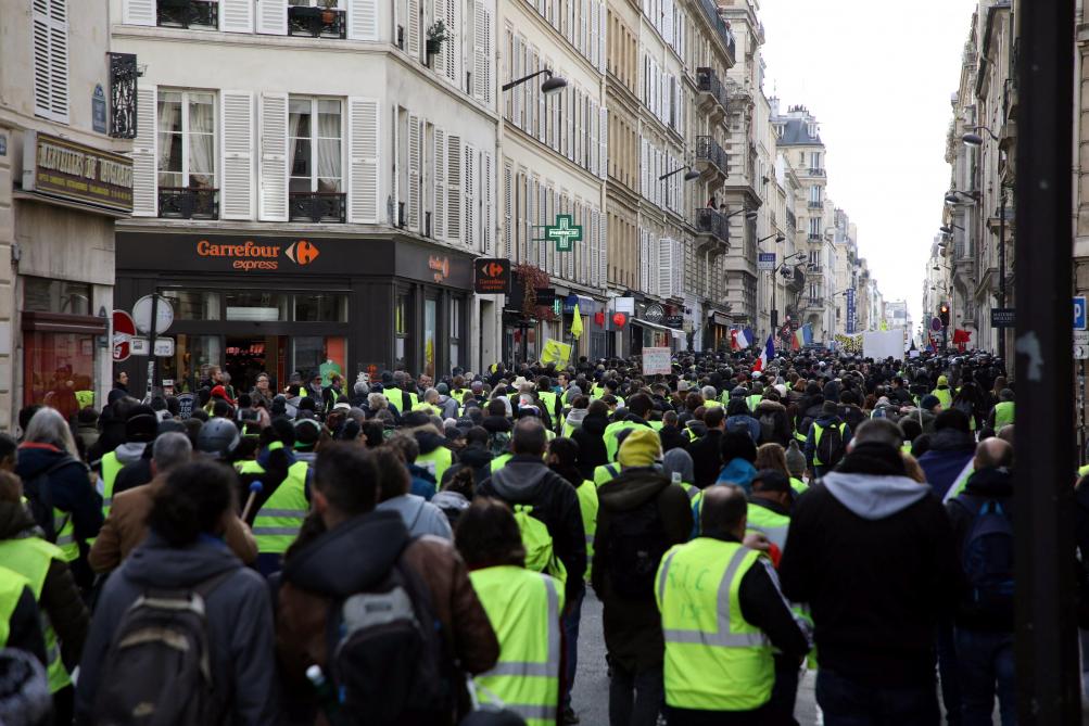 Enquête Ouverte Sur La Main Arrachée Dun Manifestant Gilet