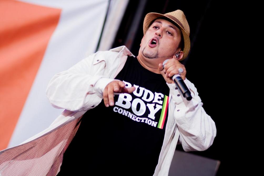 Videos Dub Inc Goran Bregovic Decouvrez La Programmation Des Vers Solidaires A Saint Gobain 2010 stuttgart universum, dub inc, hakim bouchkour meridja, ma melodie outro. videos dub inc goran bregovic