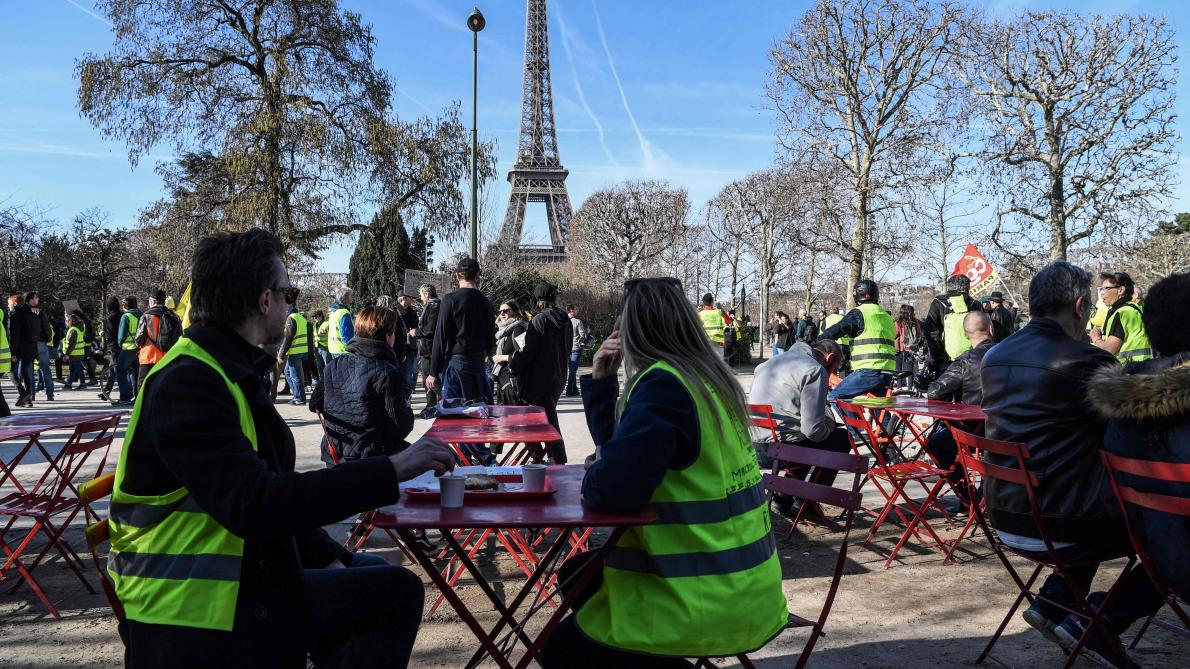 Les Gilets Jaunes Fetent Leur Troisieme Mois D Existence Dans La Capitale Ce Dimanche Journal L Ardennais Les Gilets Jaunes Fetent Leur Troisieme Mois D Existence Dans La Capitale Ce Dimanche Journal L Ardennais