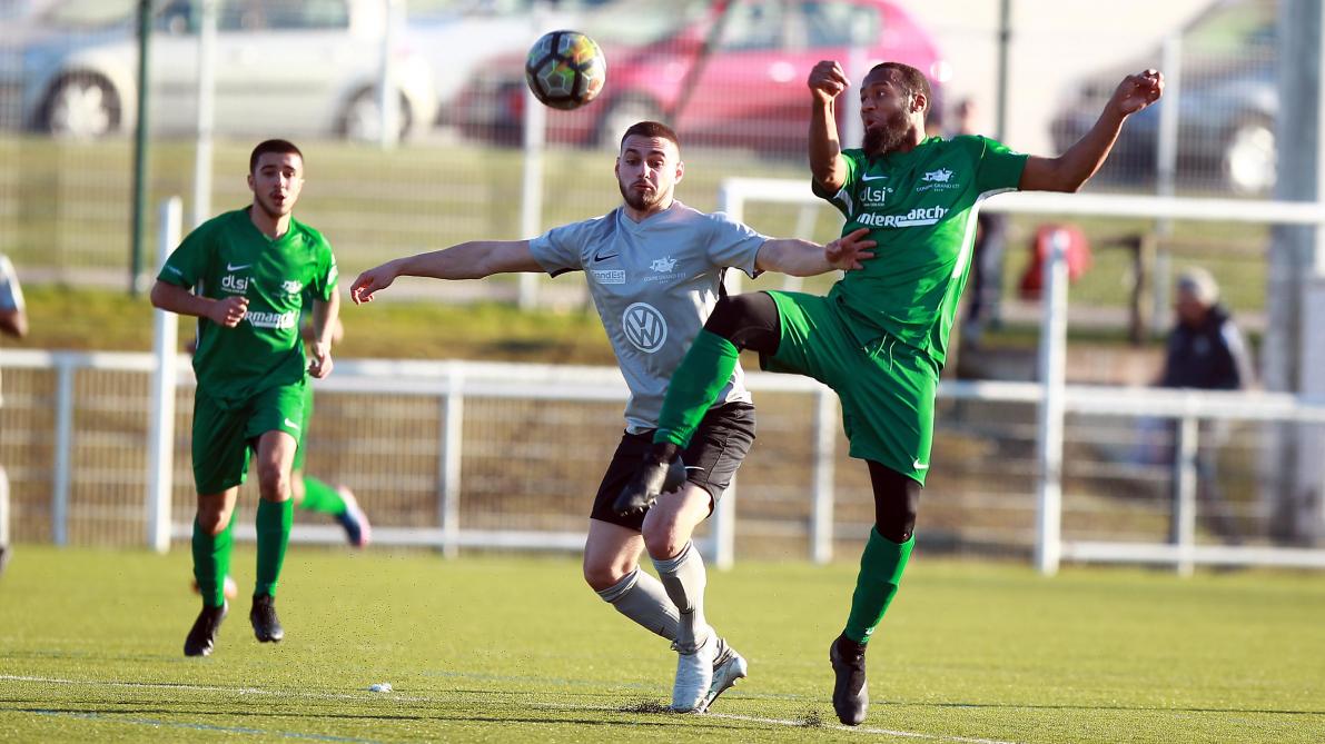 La Chapelle-Saint-Luc écartée par Epernay