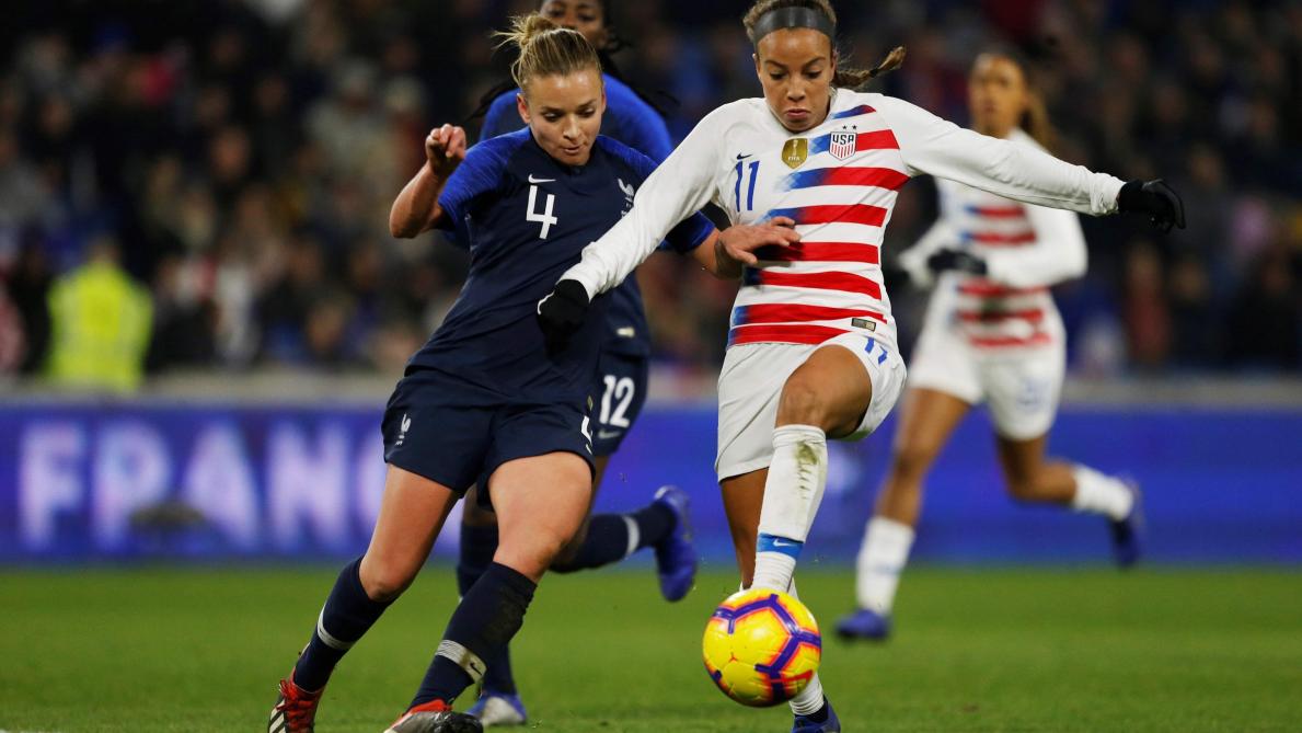 Football Equipe De France Feminine Bussaglia Et Torrent De Nouveau Convoquees