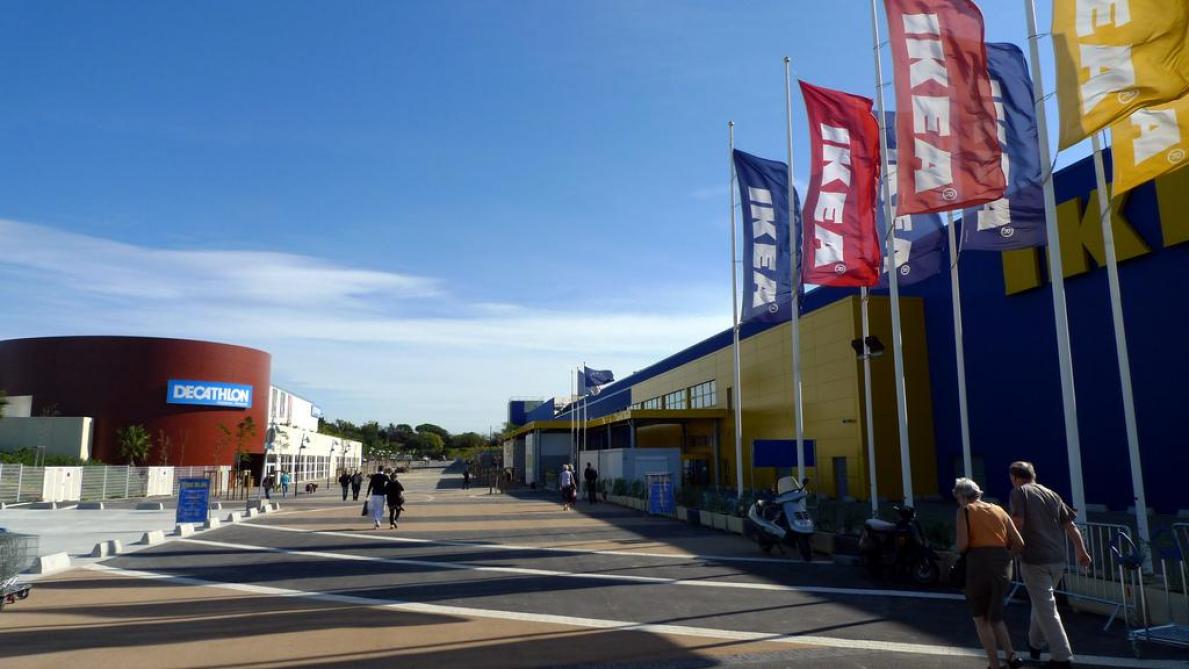 Montpellier Un Adolescent Enferme Dans Un Decathlon Retrouve A Faire Du Velo