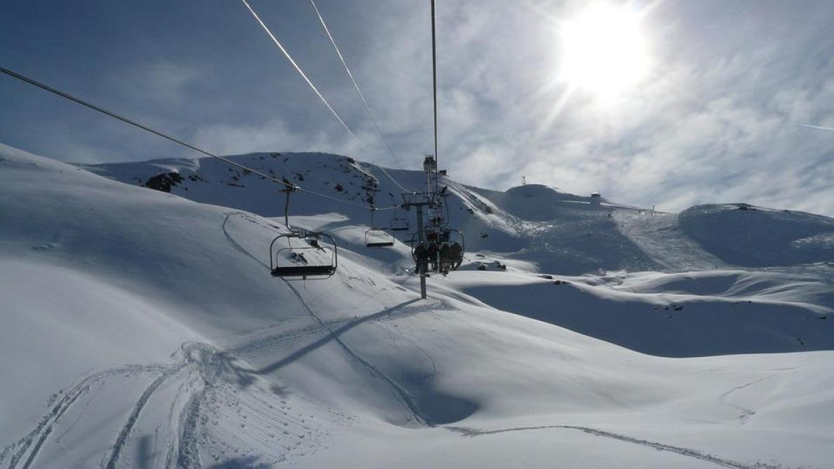 Haute Savoie La Fillette Bloquee Dans Le Telesiege Est Sortie Du Coma