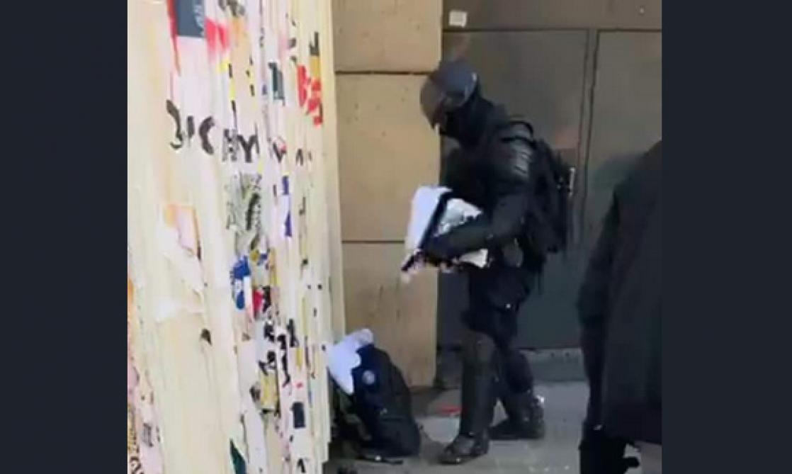 Des CRS surpris en train de piller la boutique du PSG ? Des CRS surpris en train de piller la boutique du PSG ?