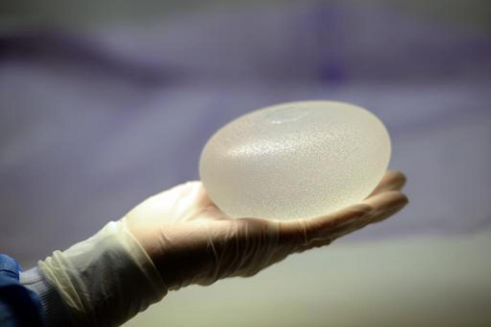 La France interdit les modèles de prothèses les plus répandus — Implants mammaires La France interdit les modèles de prothèses les plus répandus — Implants mammaires