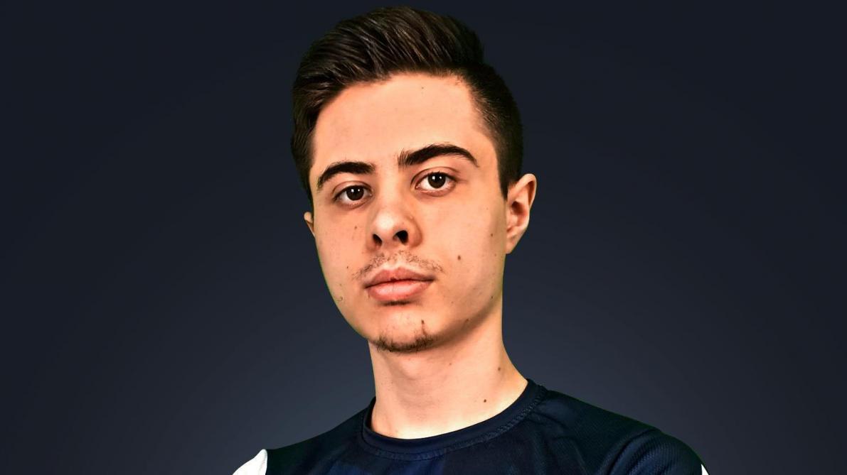 Fumay Theo Ponsart Se Remunere Grace A Sa Chaine Youtube Dediee A Fortnite