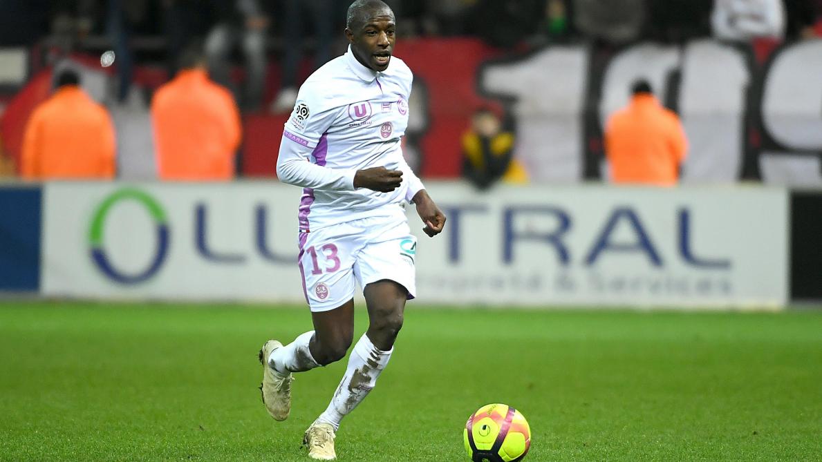 Football Stade De Reims Le Retour D Hassane Kamara