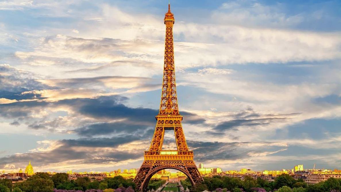Quiz La Tour Eiffel Fete Son 130e Anniversaire La Connaissez Vous Vraiment Quiz La Tour Eiffel Fete Son 130e Anniversaire La Connaissez Vous Vraiment