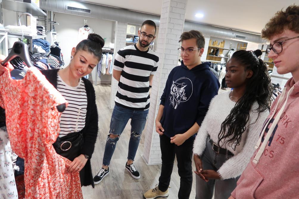 magasin vetement chic