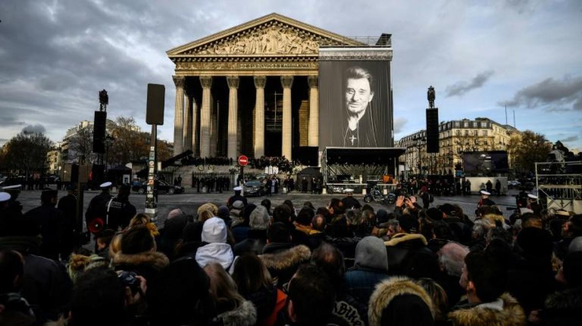 Obseques De Johnny Hallyday L Elysee Dement Avoir Reclame 25 000 Euros A La Famille Du Chanteur